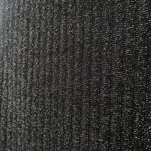 New Shiny Mock Neck Tank Top - Picture 3 of 4